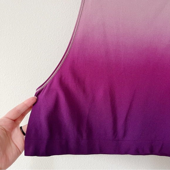 Athleta Mineral Wash Crop Tank Ombre Cascadia Violet Purple Size XS Gym Running - Picture 4 of 8